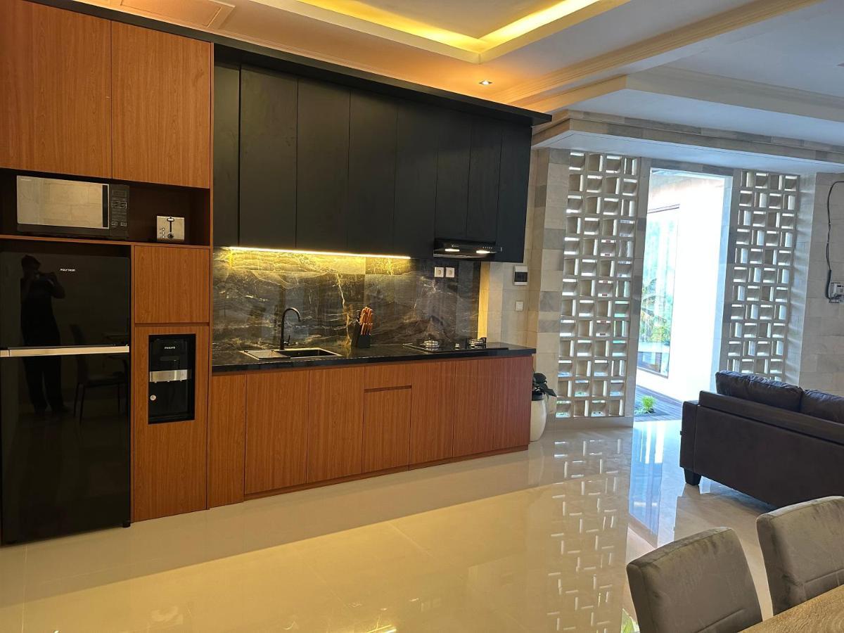 Nana Suites Villa Sidemen  Exterior photo